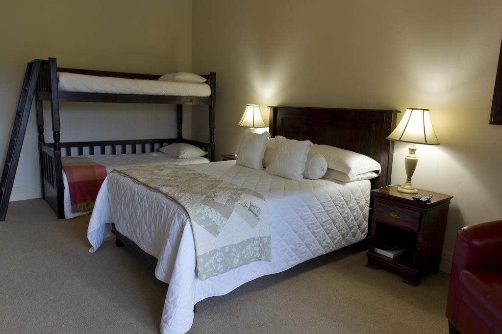 Olive Hill Country Lodge Bloemfontein Dış mekan fotoğraf